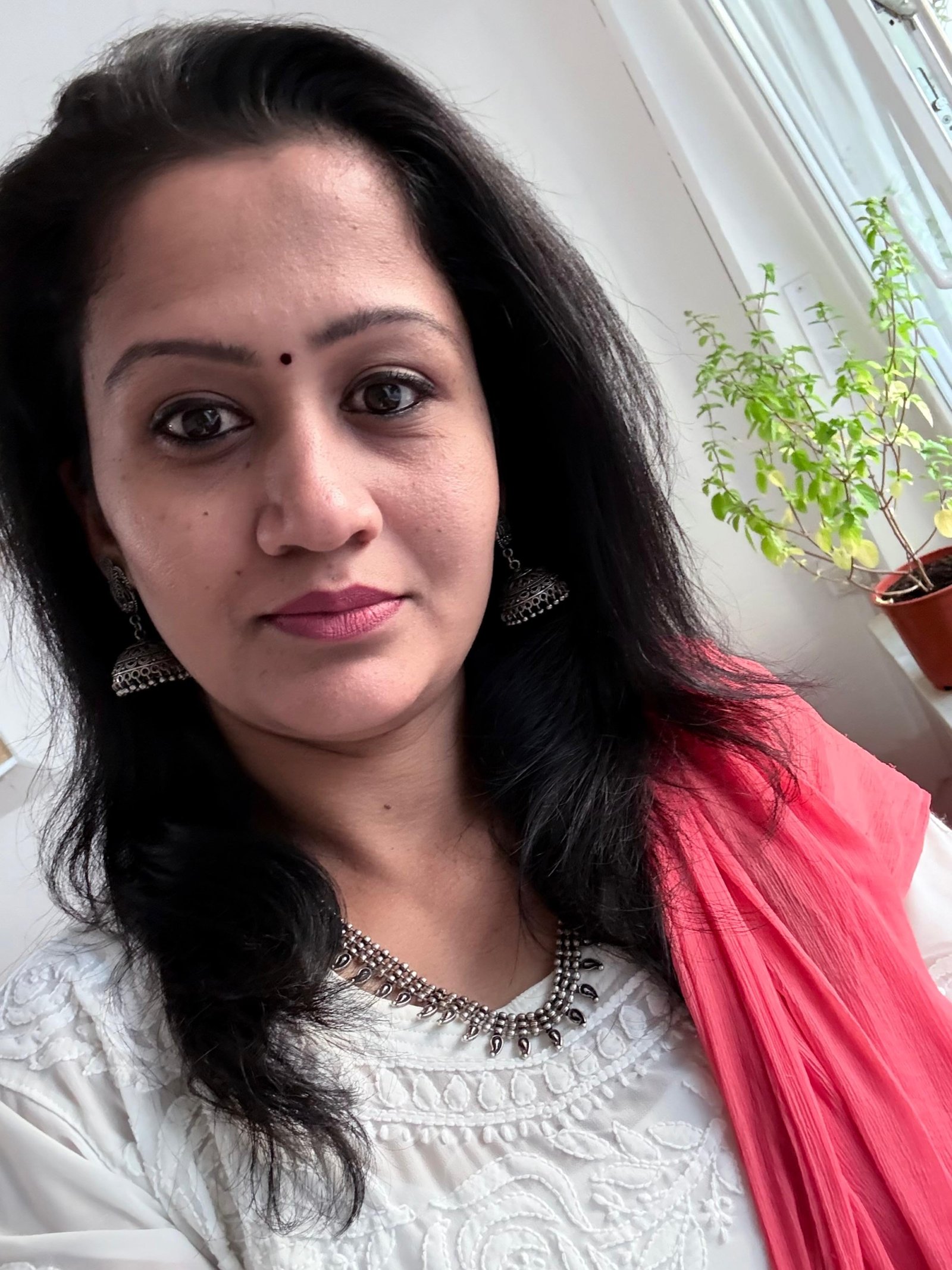 सोनाली जाधव